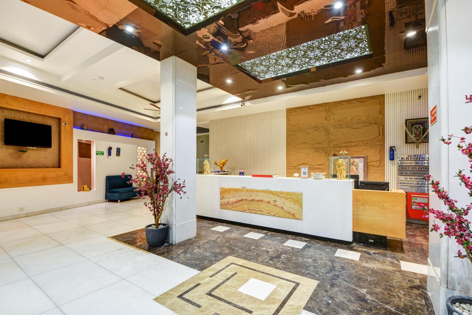 Hotel Krishna - By Rcg Hotels, Centrally Located, Nueva Delhi Exterior foto