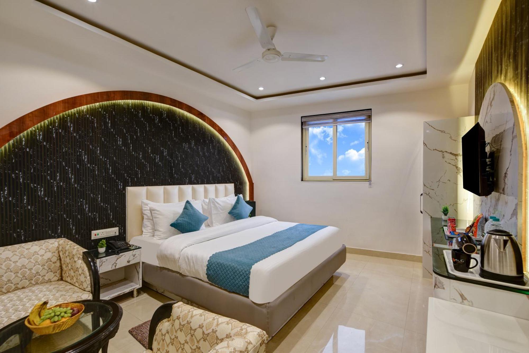 Hotel Krishna - By Rcg Hotels, Centrally Located, Nueva Delhi Exterior foto